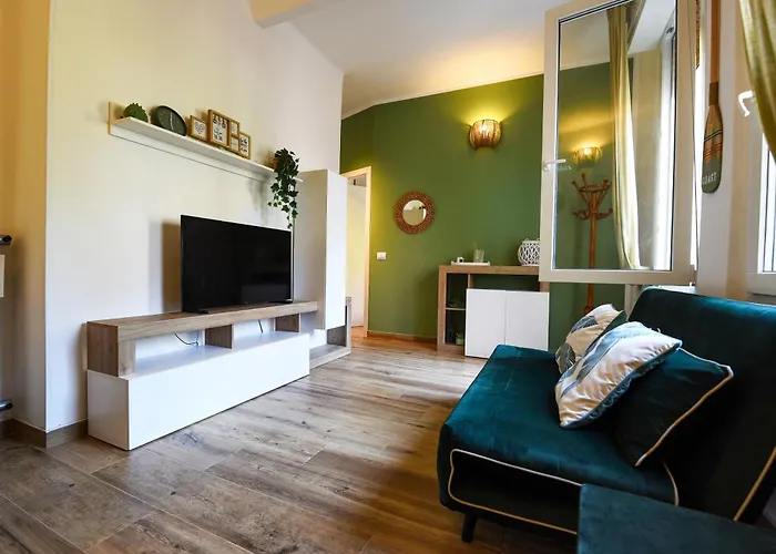 5 Mins To The Beach, Cozy * Rapallo